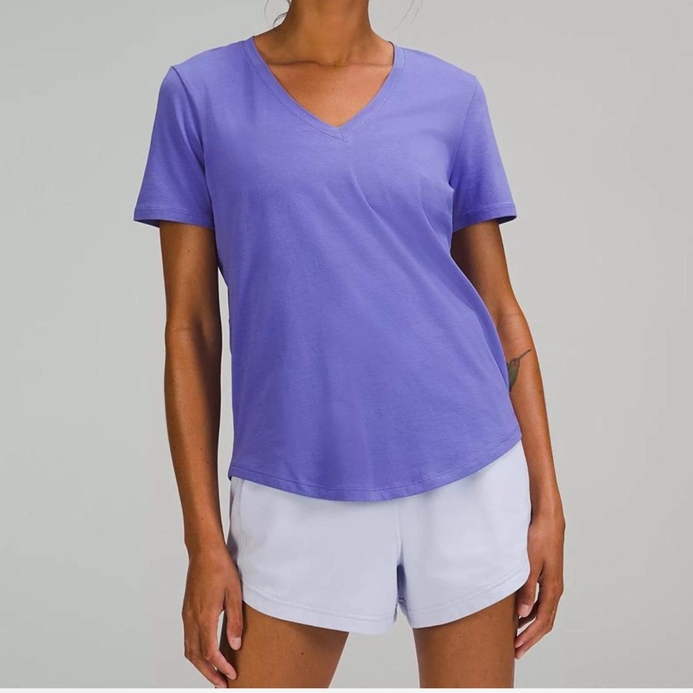 lululemon athletica Purple Short Sleeve Tee